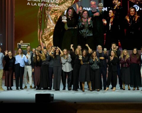 El festejo de los ganadores del Gran Premio a la Eficacia 2026.