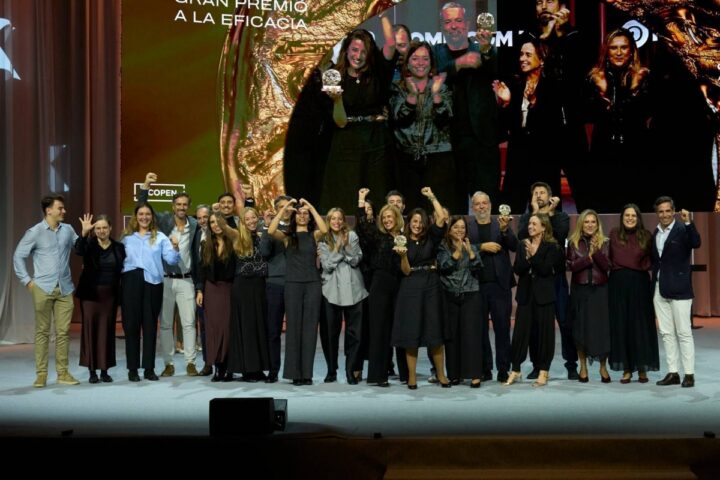El festejo de los ganadores del Gran Premio a la Eficacia 2026.