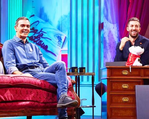 Pedro Sanchez y David Broncano en La Revuelta